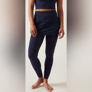 Athleta Dark Blue Elation 2-In-1 Capri NWOT SZ Small